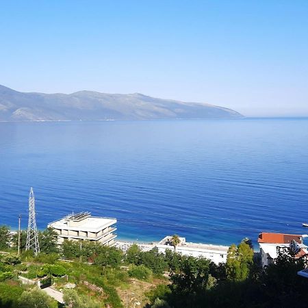 Flower Hill Vlorë Buitenkant foto
