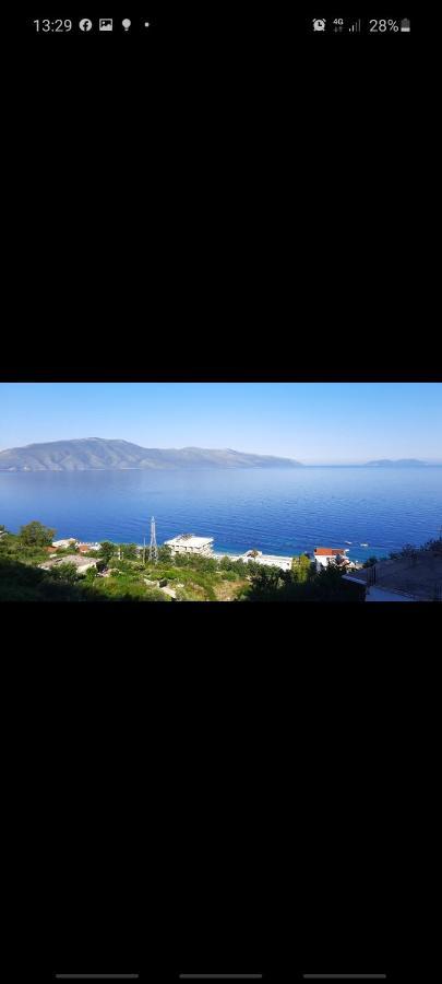 Flower Hill Vlorë Buitenkant foto
